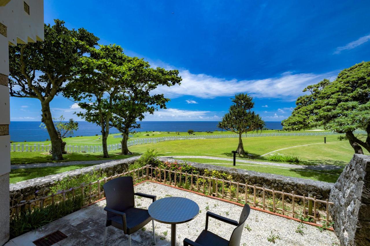 The Southern Links Resort Hotel Yaese Dış mekan fotoğraf