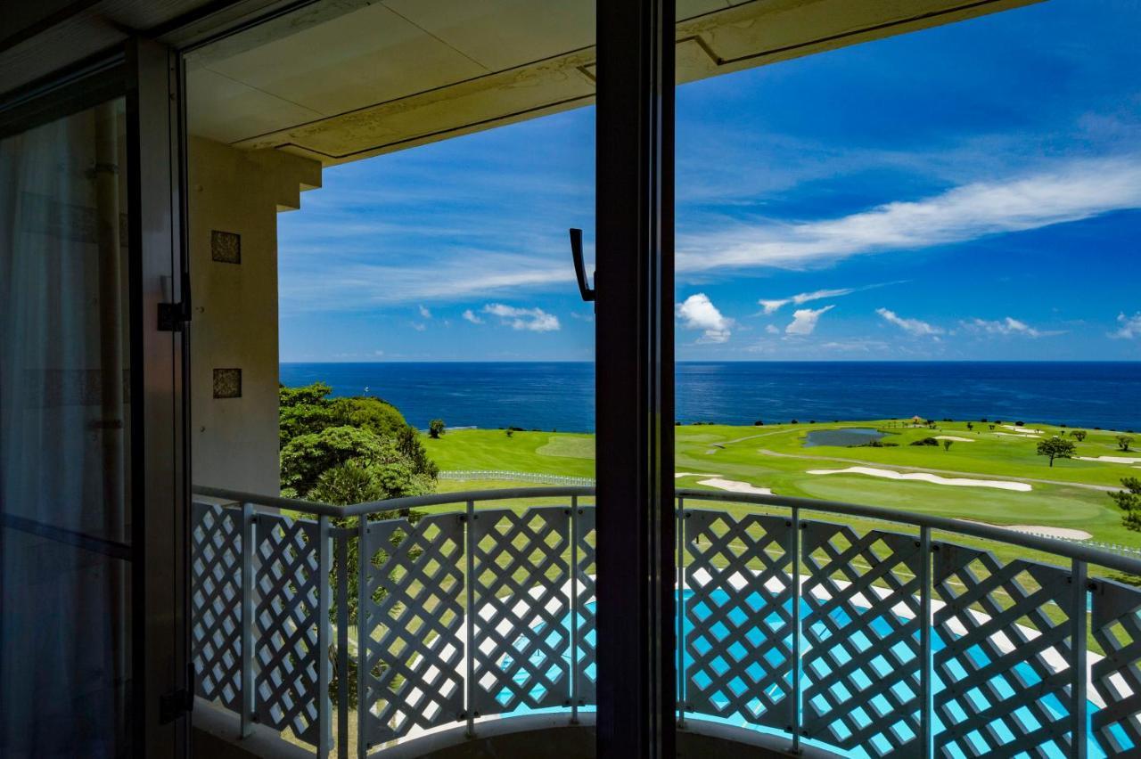 The Southern Links Resort Hotel Yaese Dış mekan fotoğraf