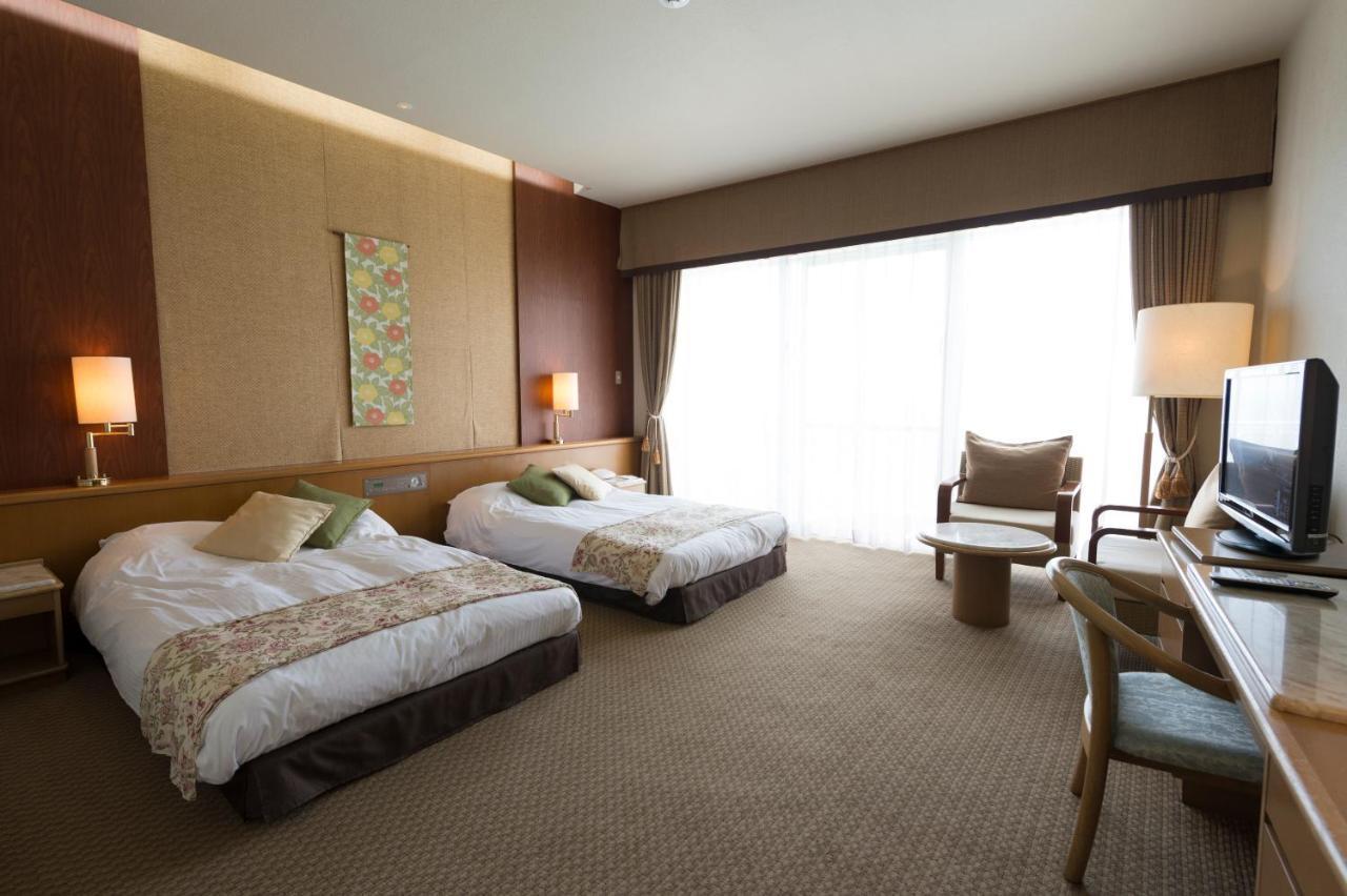 The Southern Links Resort Hotel Yaese Dış mekan fotoğraf